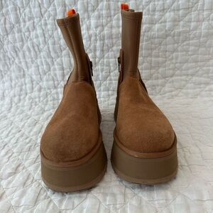 UGG women’s Tan Suede Platform Boots